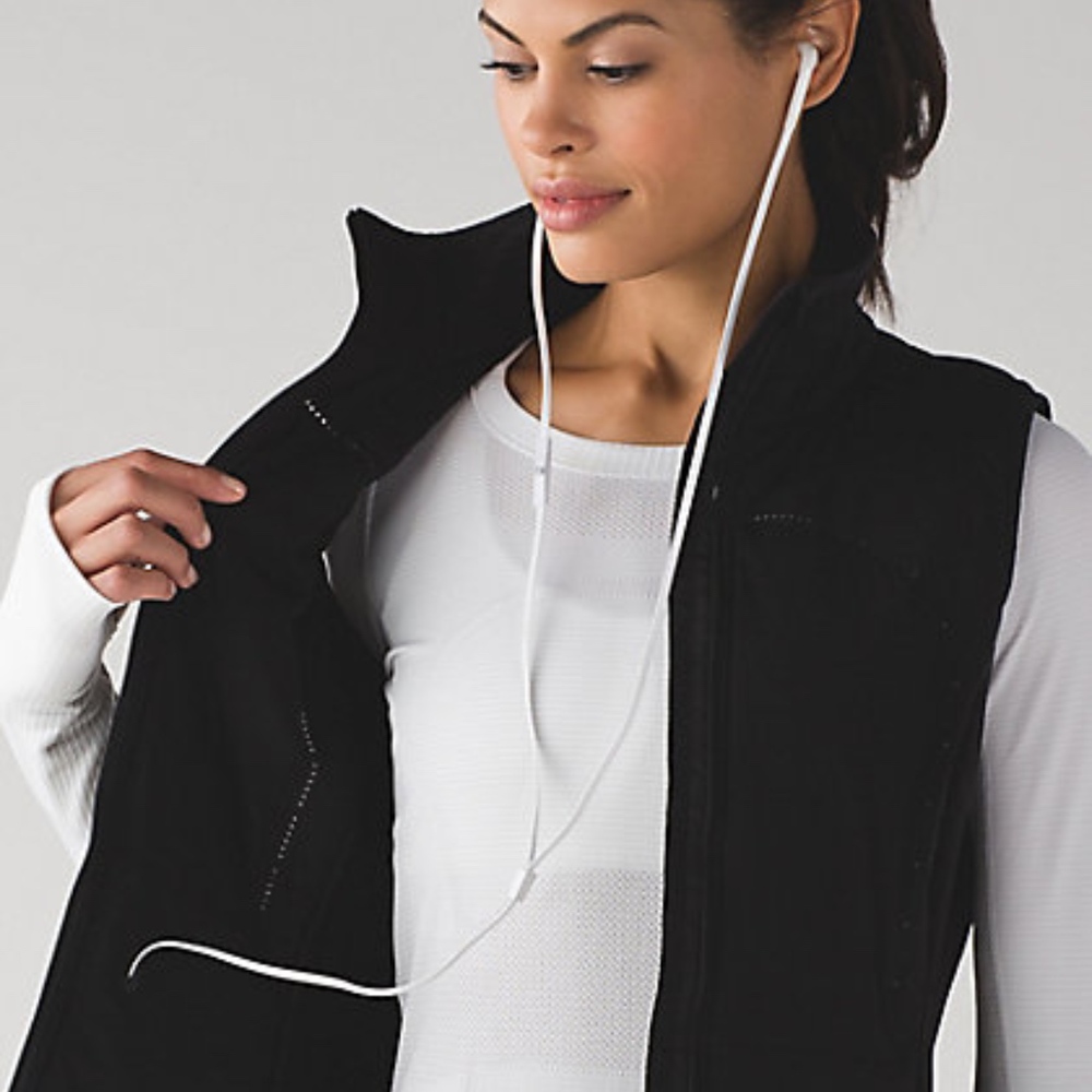 LULULEMON VEST